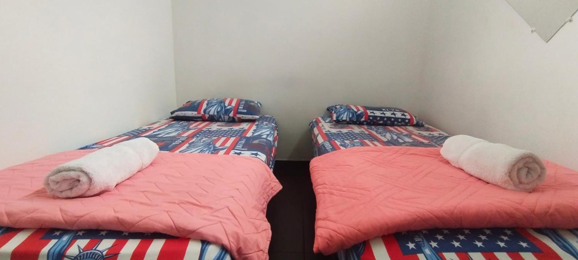 מדיין Hostel Metro Floresta Alojamiento מראה חיצוני תמונה