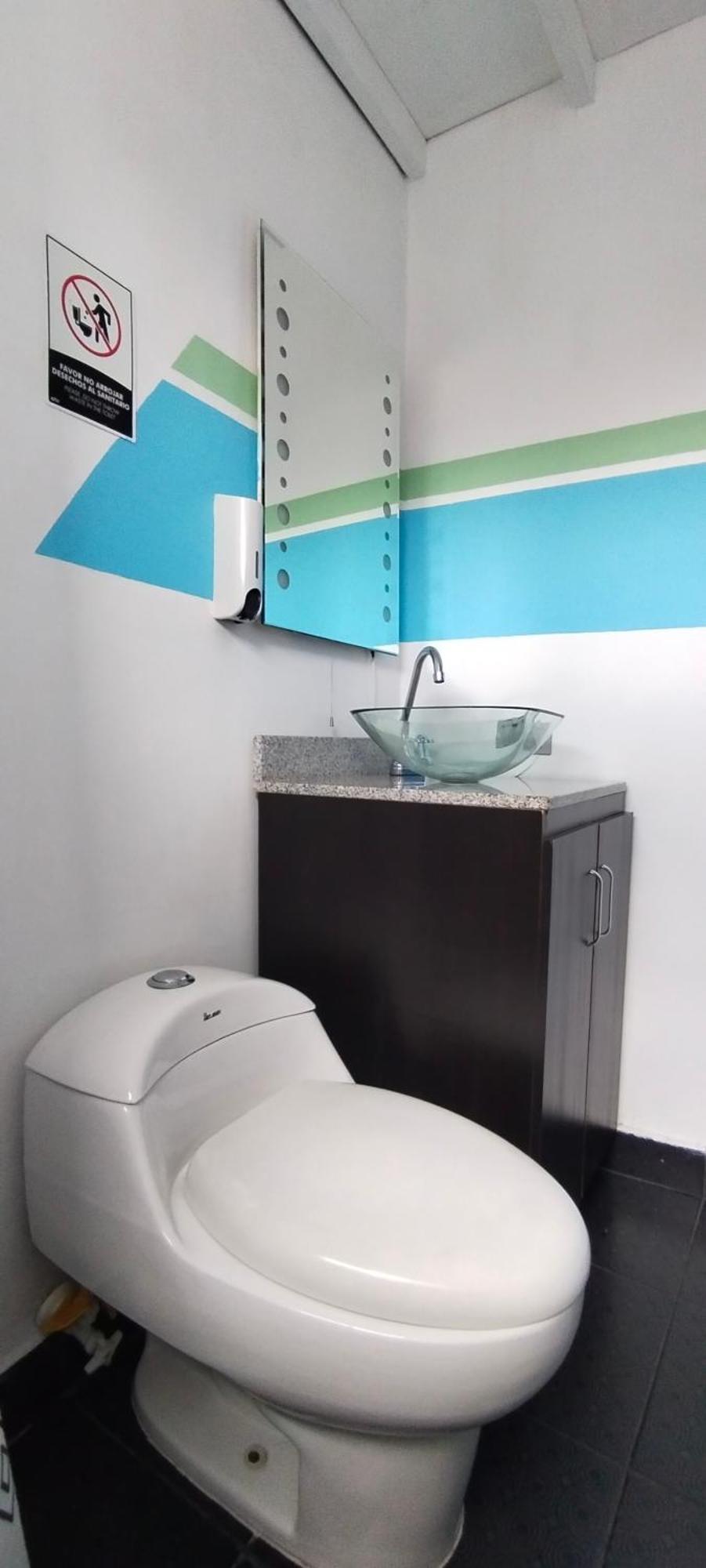 מדיין Hostel Metro Floresta Alojamiento מראה חיצוני תמונה