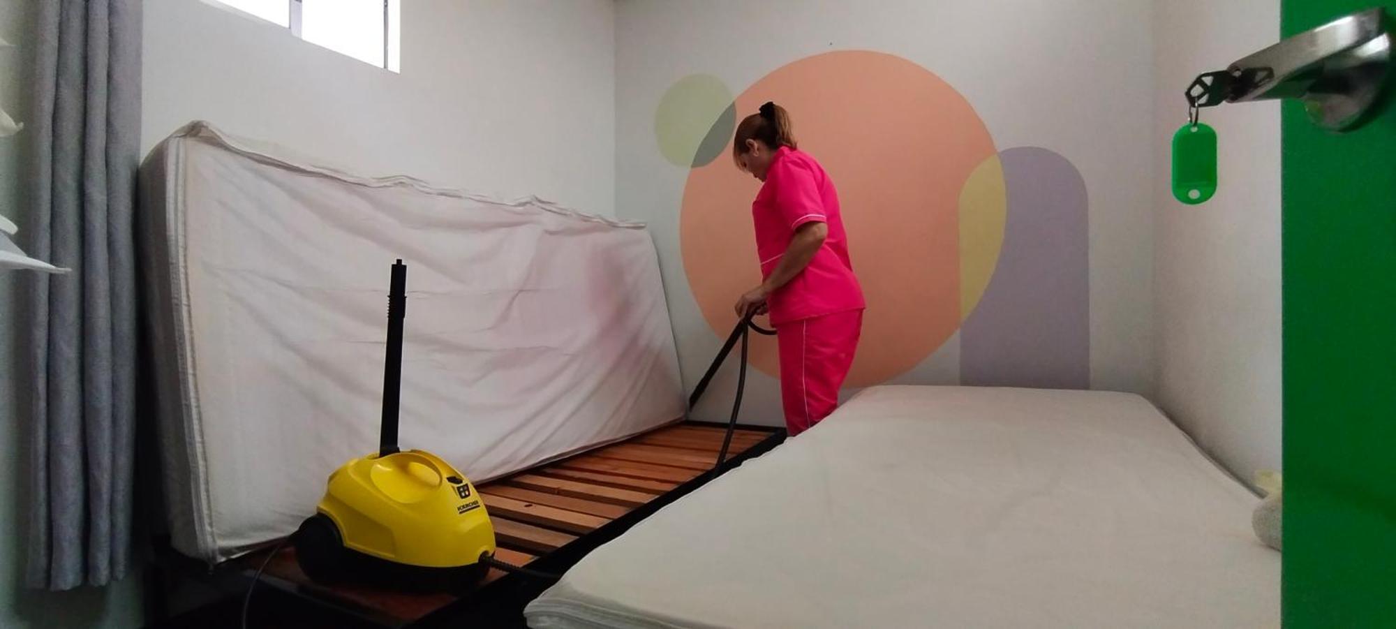 מדיין Hostel Metro Floresta Alojamiento מראה חיצוני תמונה